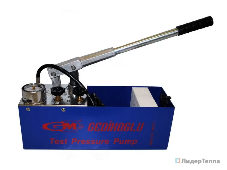 GM Cobra Насос опрессовочный ручной до 50 Бар GM 0030 GM Cobra Насос опрессовочный ручной до 50 Бар GM 0030