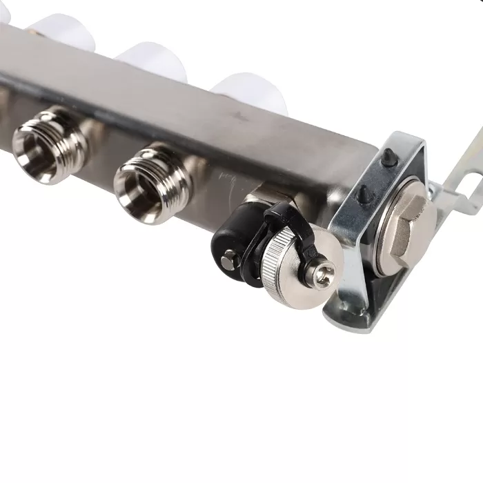 Коллектор Rommer 1"x3/4" на 8 контуров с запорными клапанами (нерж. сталь) (RMS-3201-000008) Коллектор Rommer 1"x3/4" на 8 контуров с запорными клапанами (нерж. сталь) (RMS-3201-000008)
