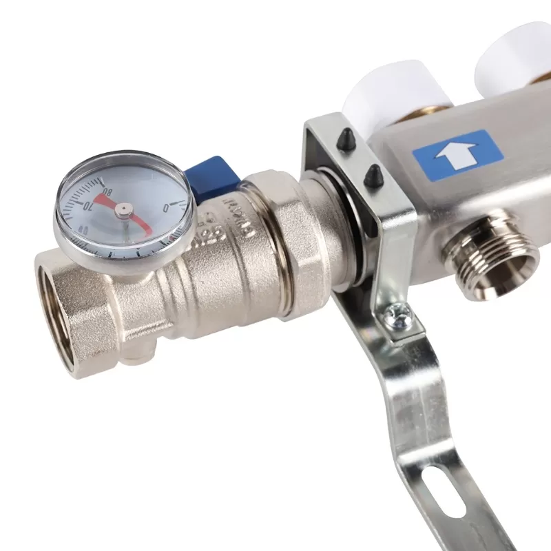 Коллектор Rommer 1"x3/4" на 5 контуров с запорными клапанами в сборе (нерж. сталь) (RMS-3210-000005) Коллектор Rommer 1"x3/4" на 5 контуров с запорными клапанами в сборе (нерж. сталь) (RMS-3210-000005)