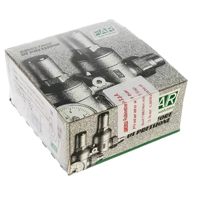 Хромированный редуктор FAR 1/2" ВР мембранный с манометром 1-6 атм (FA 2855 12)
