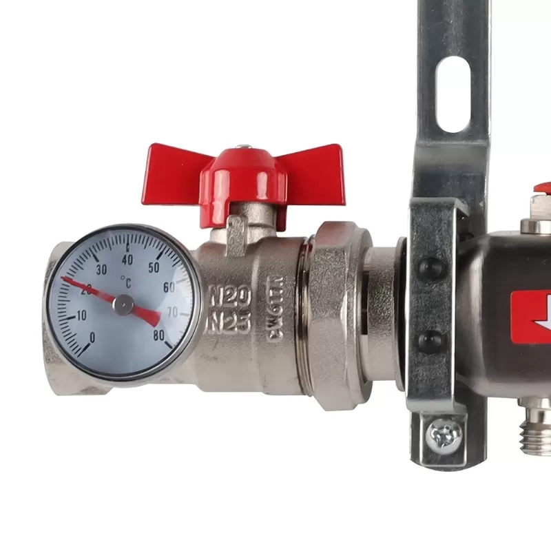 Коллектор Rommer 1"x3/4" на 4 контура с запорными клапанами в сборе (нерж. сталь) (RMS-3210-000004) Коллектор Rommer 1"x3/4" на 4 контура с запорными клапанами в сборе (нерж. сталь) (RMS-3210-000004)