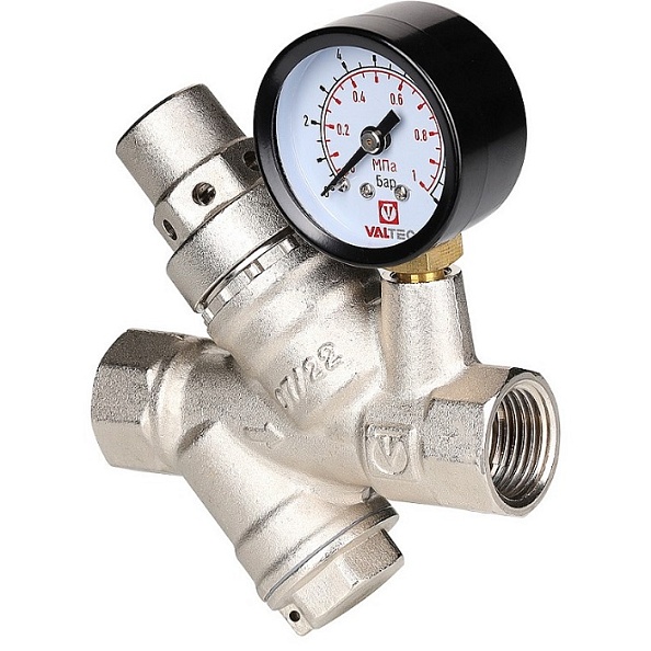 Редуктор давления Valtec 3/4" с фильтром и манометром (VT.082.N.05) Редуктор давления Valtec 3/4" с фильтром и манометром (VT.082.N.05)