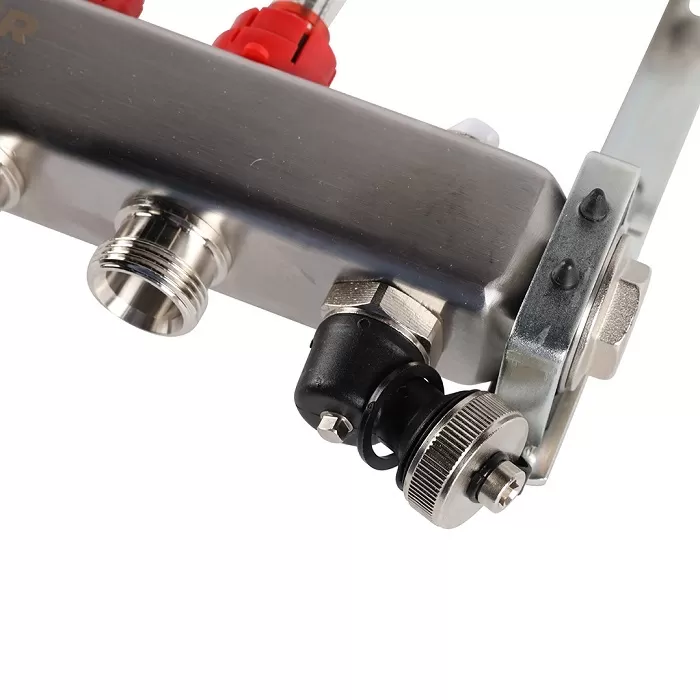 Коллектор Rommer 1"x3/4" на 5 контуров с расходомерами и запорными клапанами (RMS-1201-000005) Коллектор Rommer 1"x3/4" на 5 контуров с расходомерами и запорными клапанами (RMS-1201-000005)